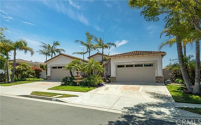 1st image of 76 Sea Breeze Ave