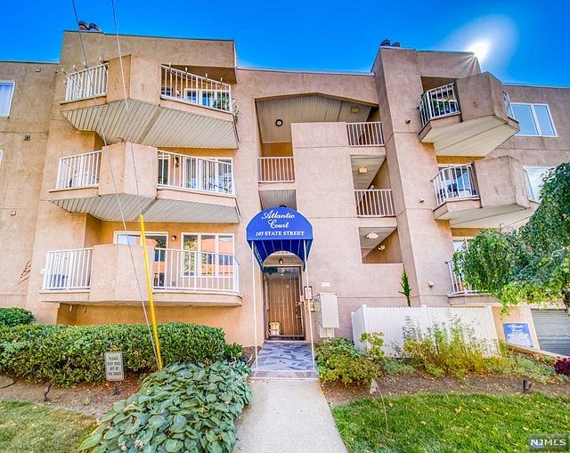 105 State St APT 2H, Hackensack, NJ 07601 Zillow
