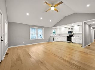1314 N Pleasant St, Independence, MO 64050