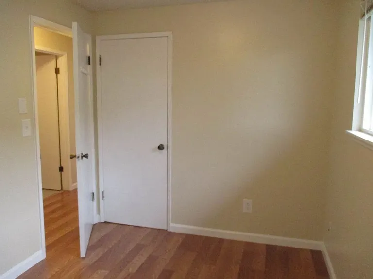 5002 N 39th St — Photo 10