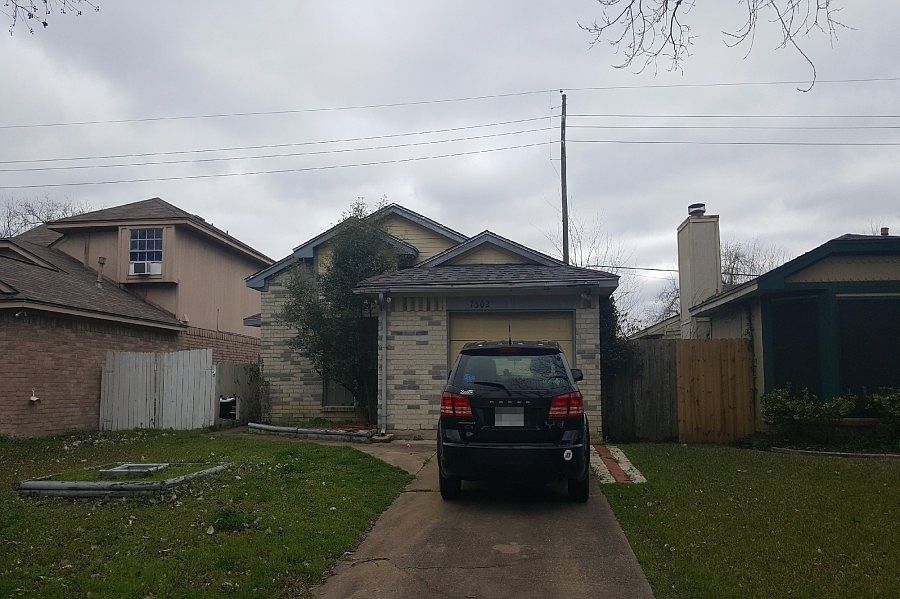 1st image of 7302 Prairie Village Dr