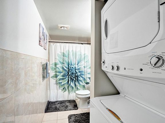 5th image of 5570 NW 44th Street #305a
