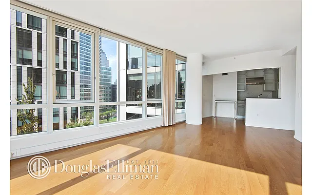 Rented by Douglas Elliman | media 31