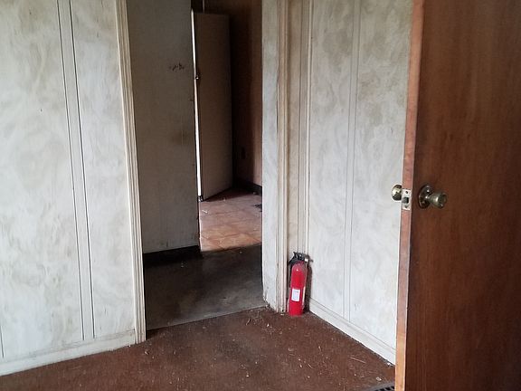 3rd image of 1234 Harlan St