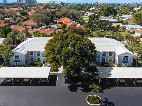 821 Gulf Pavilion DR #106, NAPLES, FL 34108