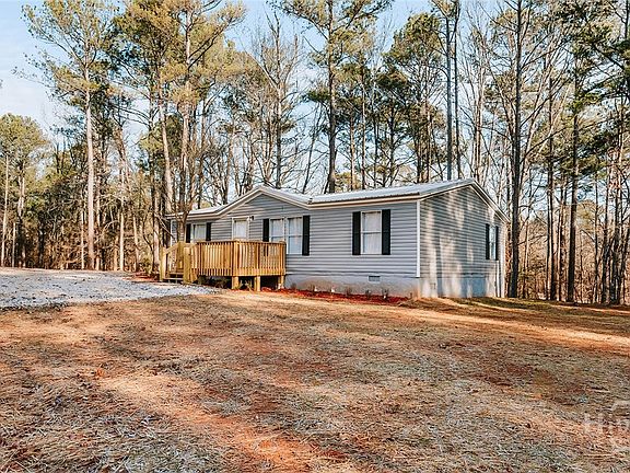 4th image of 72 Frank Mathews Road