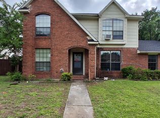 2215 Stillwater Dr, Mesquite, TX 75181