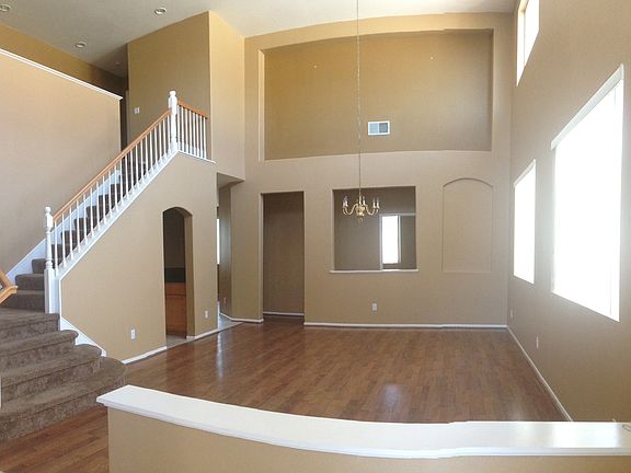 3rd image of 1184 Surfwood Ln
