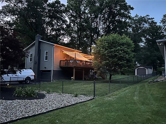 5th image of 5110 Redwood Dr