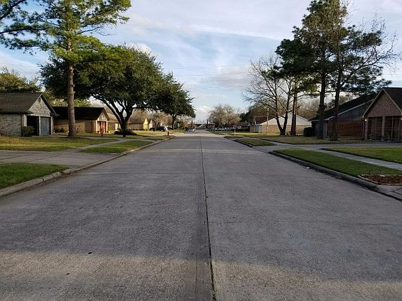 4th image of 11914 Guadalupe River Dr