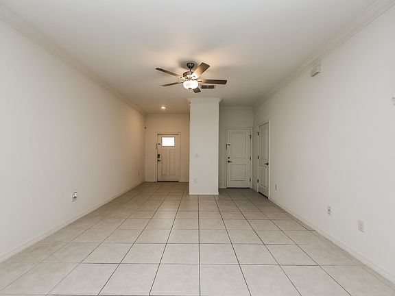 4th image of 2133 Great Sapphire Ln