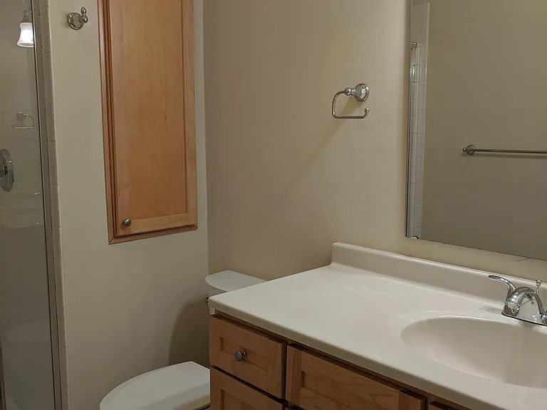 2929 McGee Trfy #406 — Photo 16