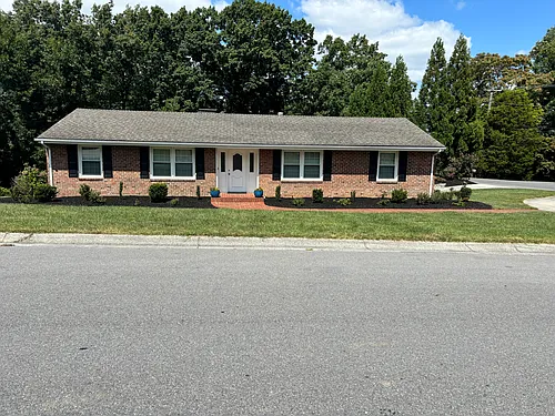 5 Sawyer Dr Photo 1