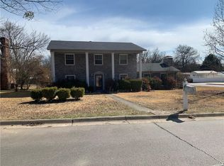 2911 S 59th St, Fort Smith, AR 72903