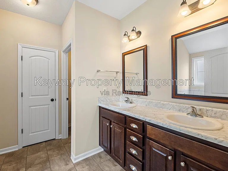 9045 Brevard Rd — Photo 14