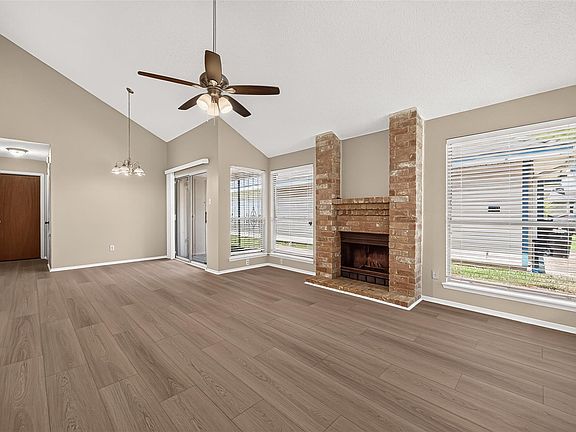 3rd image of 3718 Pintan Ln