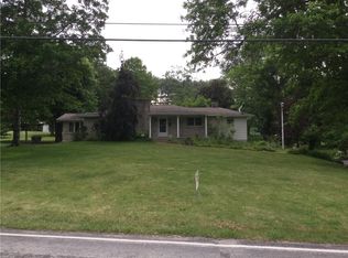 1137 Brush Run Rd, Washington, PA 15301