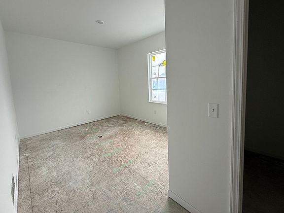 3rd image of 118 Obrien Ct #10