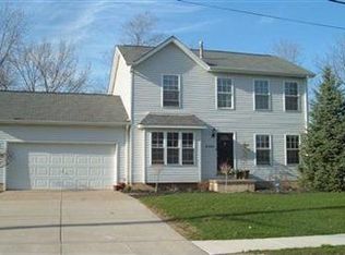 2101 Eton St, Twinsburg, OH 44087