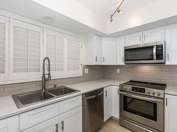 4th image of 90 S Highland Ave APT 9