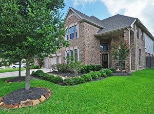 13119 Old Windmill Dr, Richmond, TX 77407