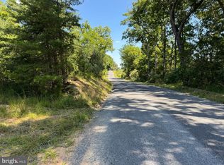 390 Fletcher Rd, Gore, VA 22637