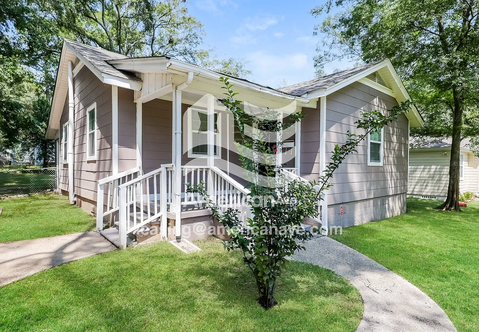 2 bed, 1.0 bath, 1204 sqft, $1,021 — Photo 4