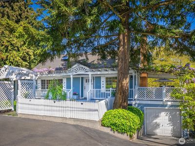 11600 3rd Avenue NE, Seattle, WA, 98125