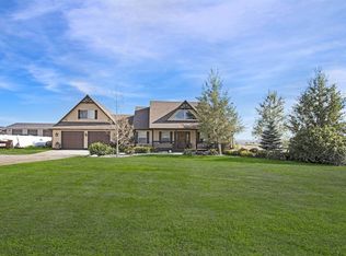 13412 Kings View Ln, Williston, ND 58801