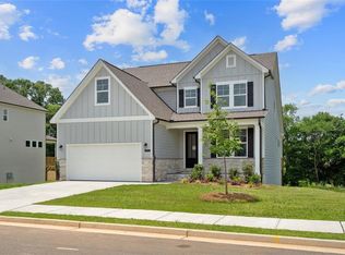 670 Grand Wehunt Dr, Hoschton, GA 30548