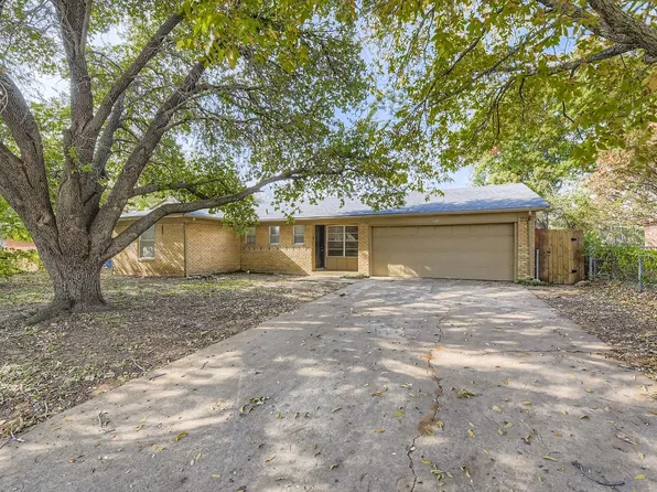 5117 Maryanna Way, Fort Worth, TX 76180