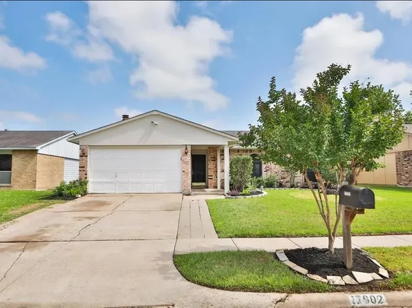 17602 Wolf Hollow Dr, Houston, TX 77084