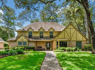 5211 Graystone Ln, Houston, TX 77069