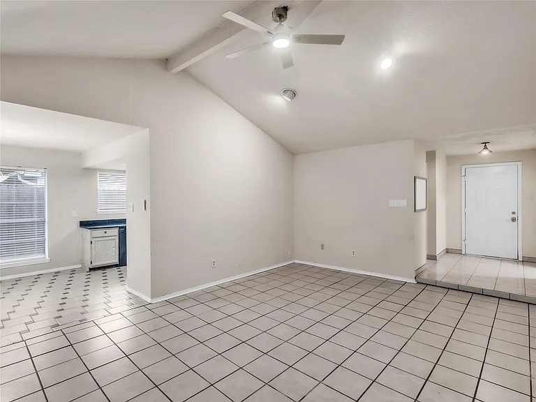 13622 Cherrydown St — Photo 10