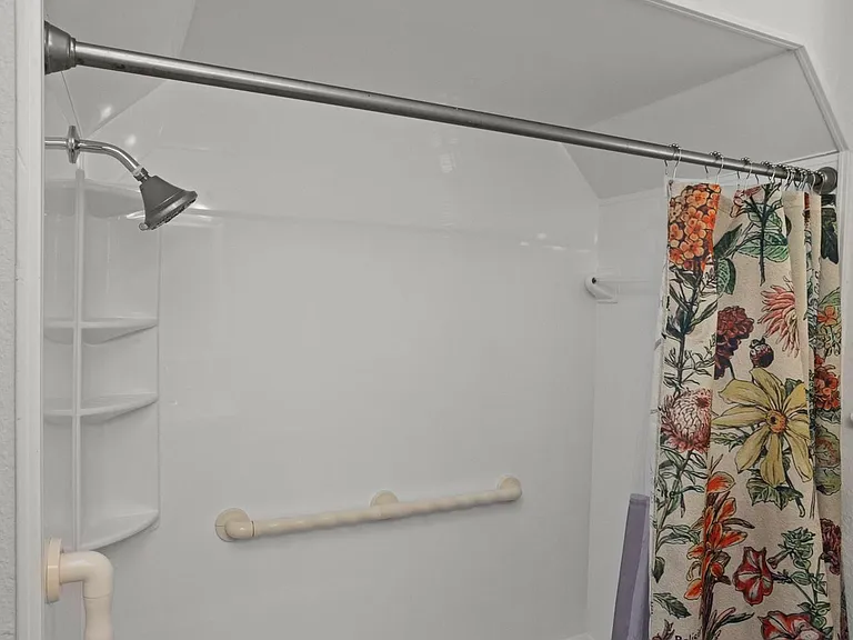 1001 Horseshoe Dr — Photo 21