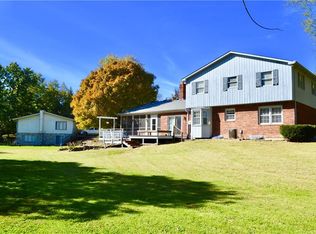 11450 E Creekwood Cir, Indianapolis, IN 46239