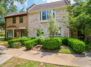 6503 Kenyon Ln, Bellaire, TX 77401