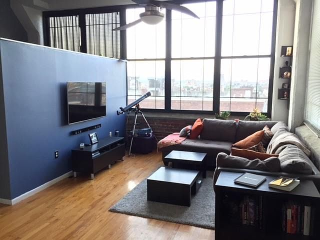 Living Room facing north