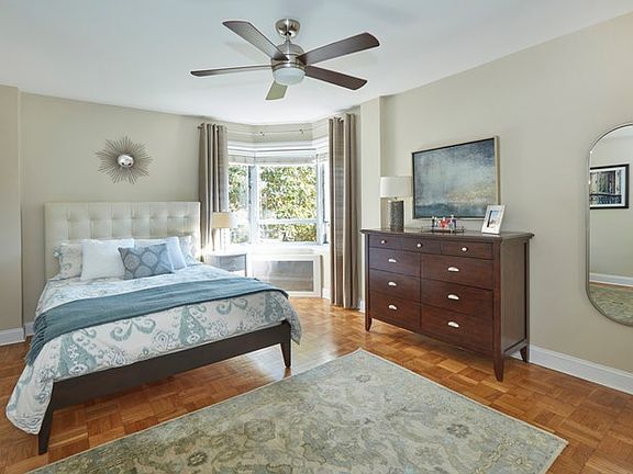 5th image of 130 8th Ave APT 5C