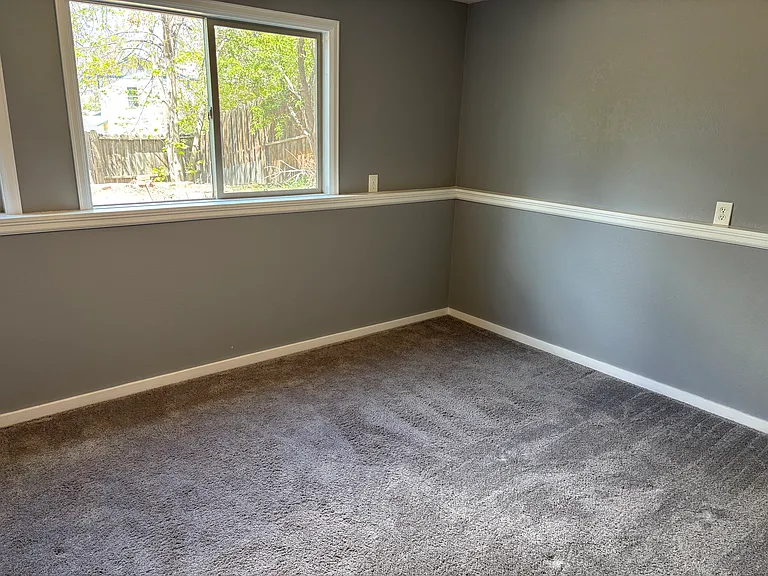 3613 S Olathe St — Photo 13