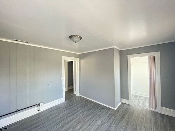 3rd image of 26 Cedar St Unit B