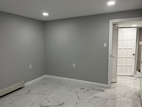 3rd image of 7 Byron Ave #1