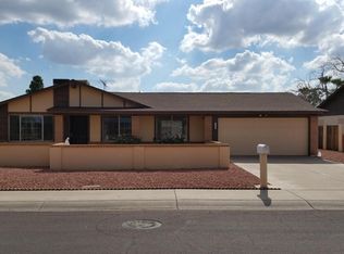 1425 W Behrend Dr, Phoenix, AZ 85027