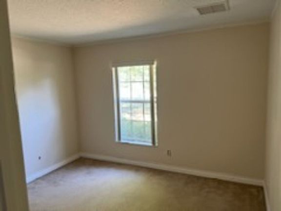 3rd image of 7864 N Golfview Dr
