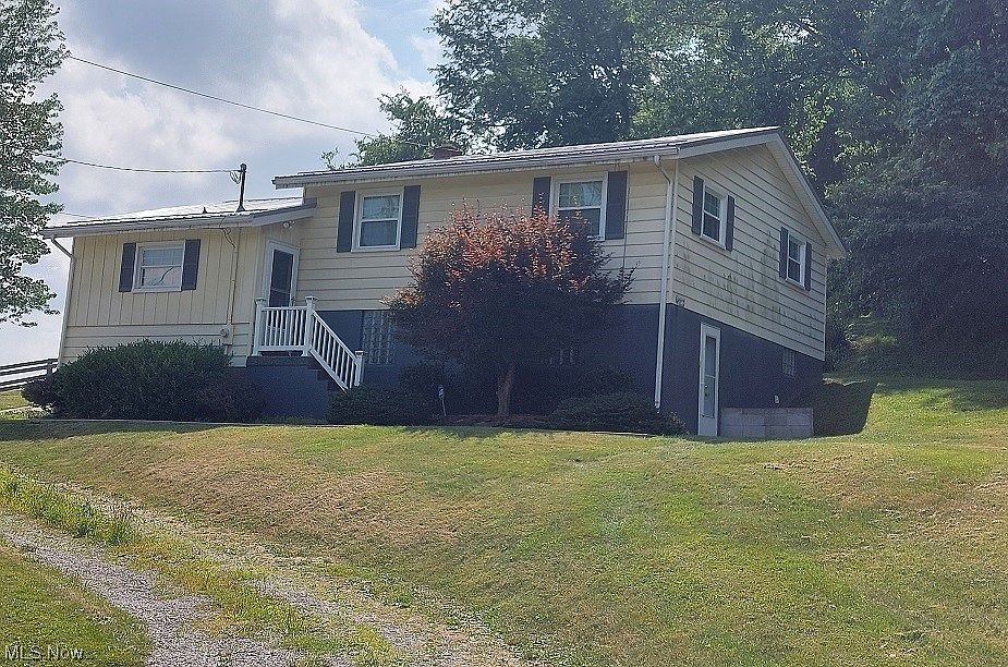 1st image of 943 Logan Ave