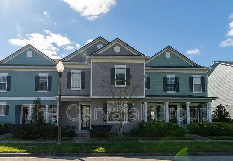 10224 Vickers Ridge Dr — Photo 2
