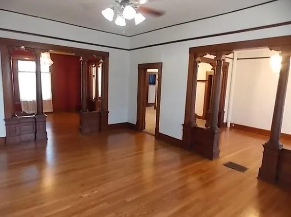 1003 Cherokee Avenue, Seneca, MO 64865