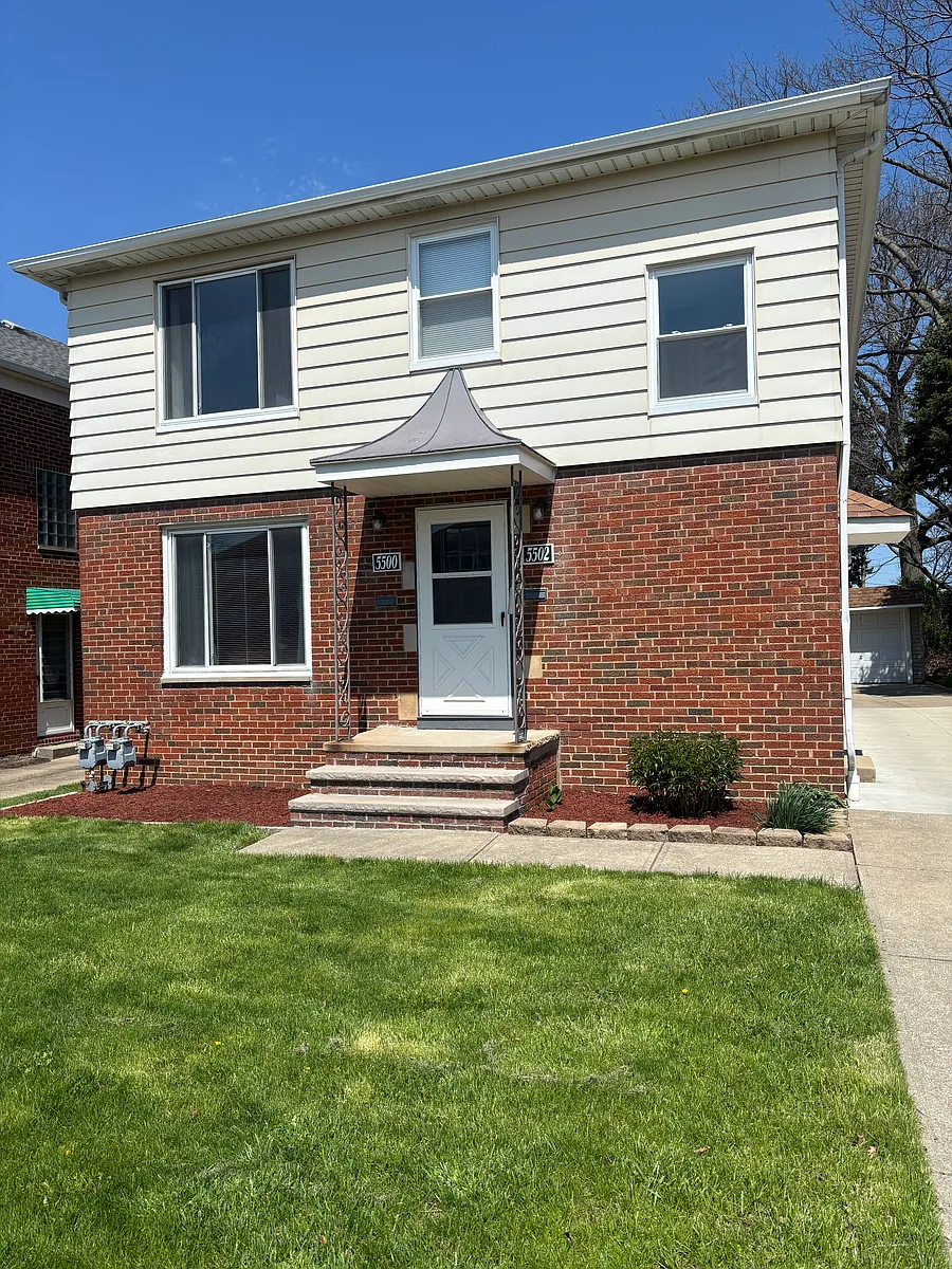 Building Photo - 5502 Warwick Dr