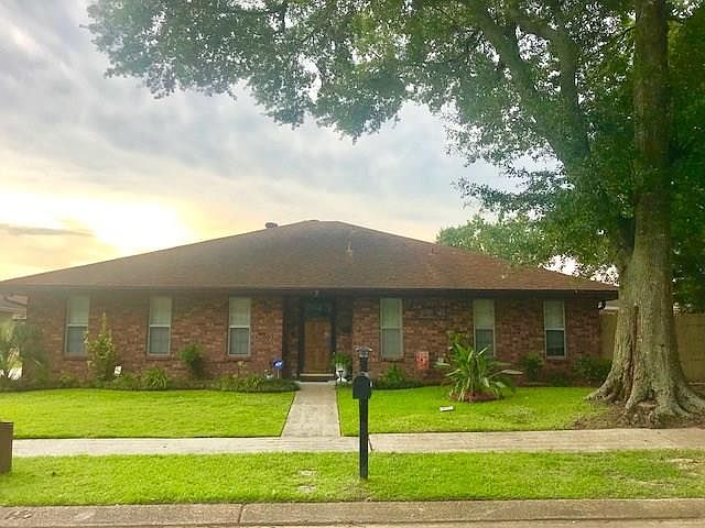1st image of 2533 Romig Dr