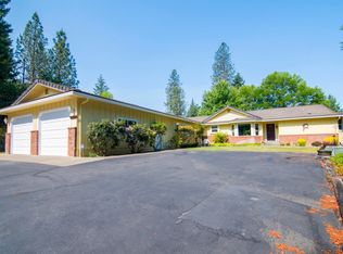 101 Hixson Dr, Grants Pass, OR 97526